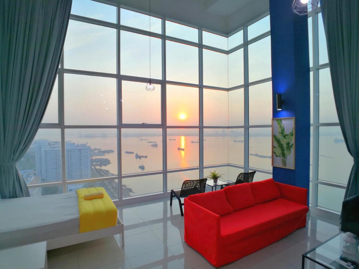 Maritime Suites By Comfy Джордж Таун Екстериор снимка